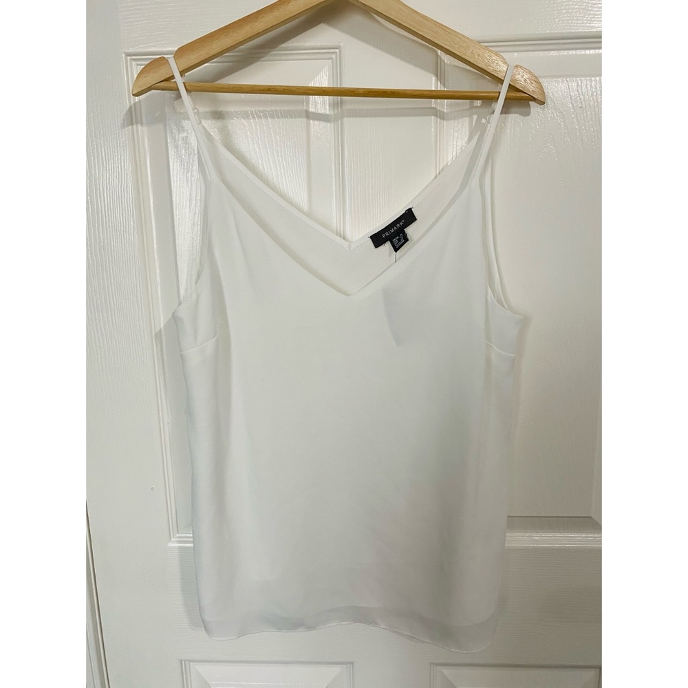 • white tank blouse •